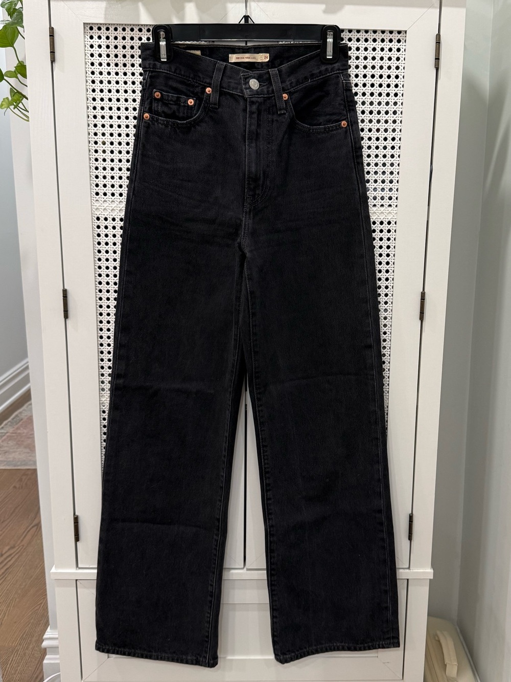 Levi’s Ribcage Wide Leg Jeans